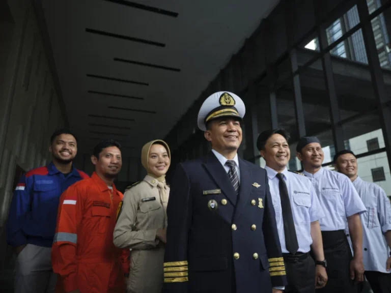 Crew Operasional Kapal Penumpang – Tim Profesional