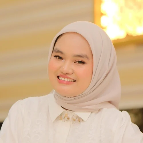 Guru Bahasa Inggris di Ternate