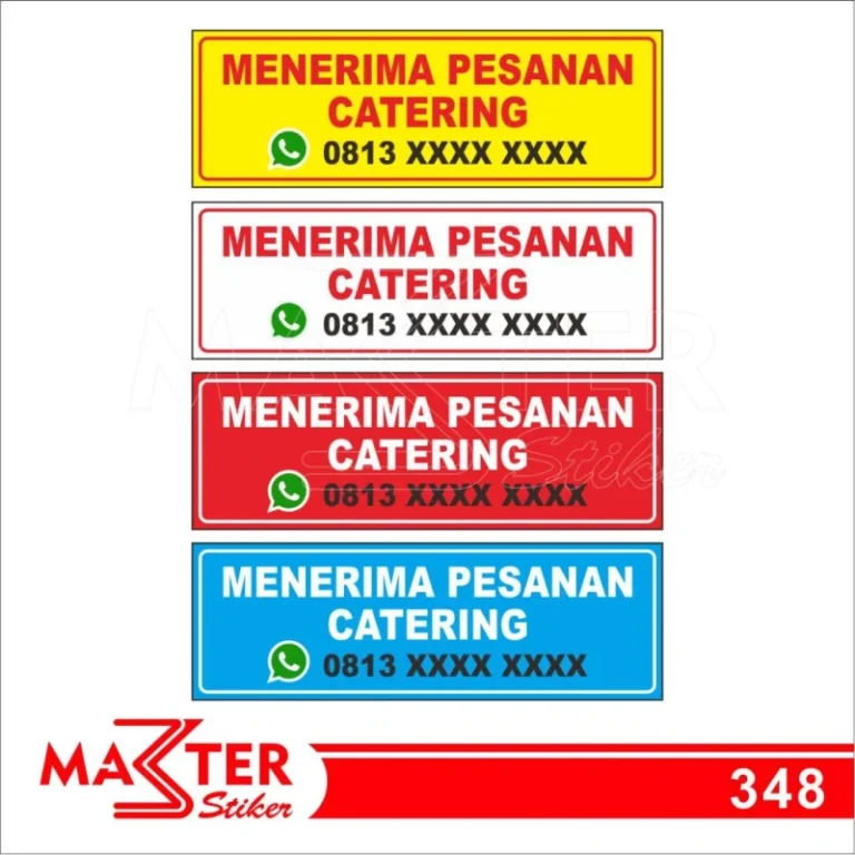 Petugas Packing Catering Menyiapkan Pesanan