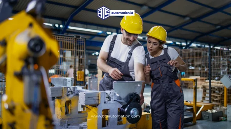 Helper Produksi Dukungan Operasional Pabrik