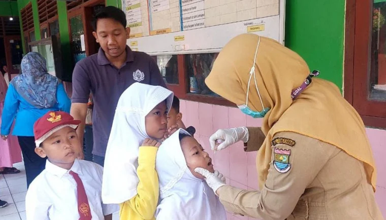 Petugas Kebersihan Mess Kosambi Tangerang