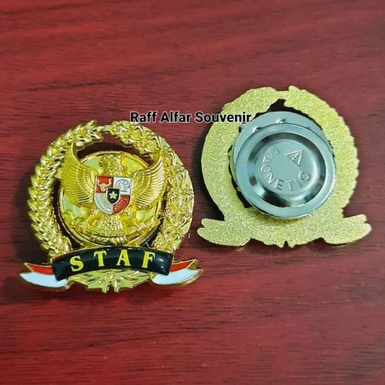 Staff Penjualan Outlet (Wanita)