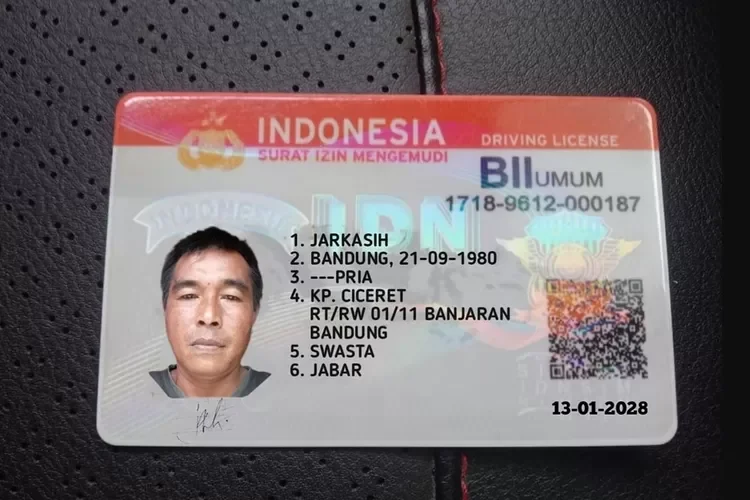 Supir B2 Umum – Pengemudi Kendaraan Umum