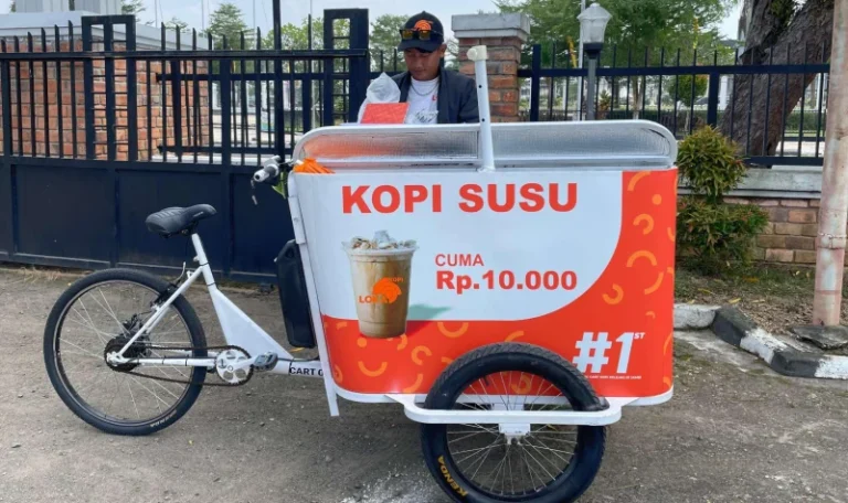 Supir Pengantar Kopi Keliling