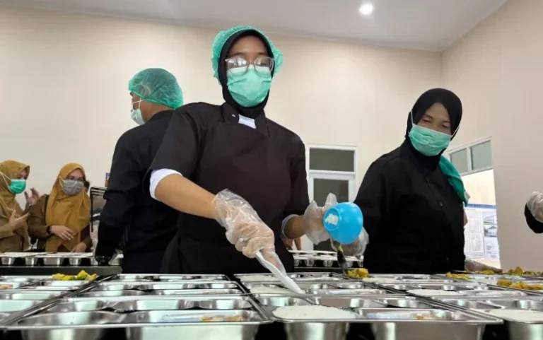 Tenaga Kerja Rumah Makan Full Time